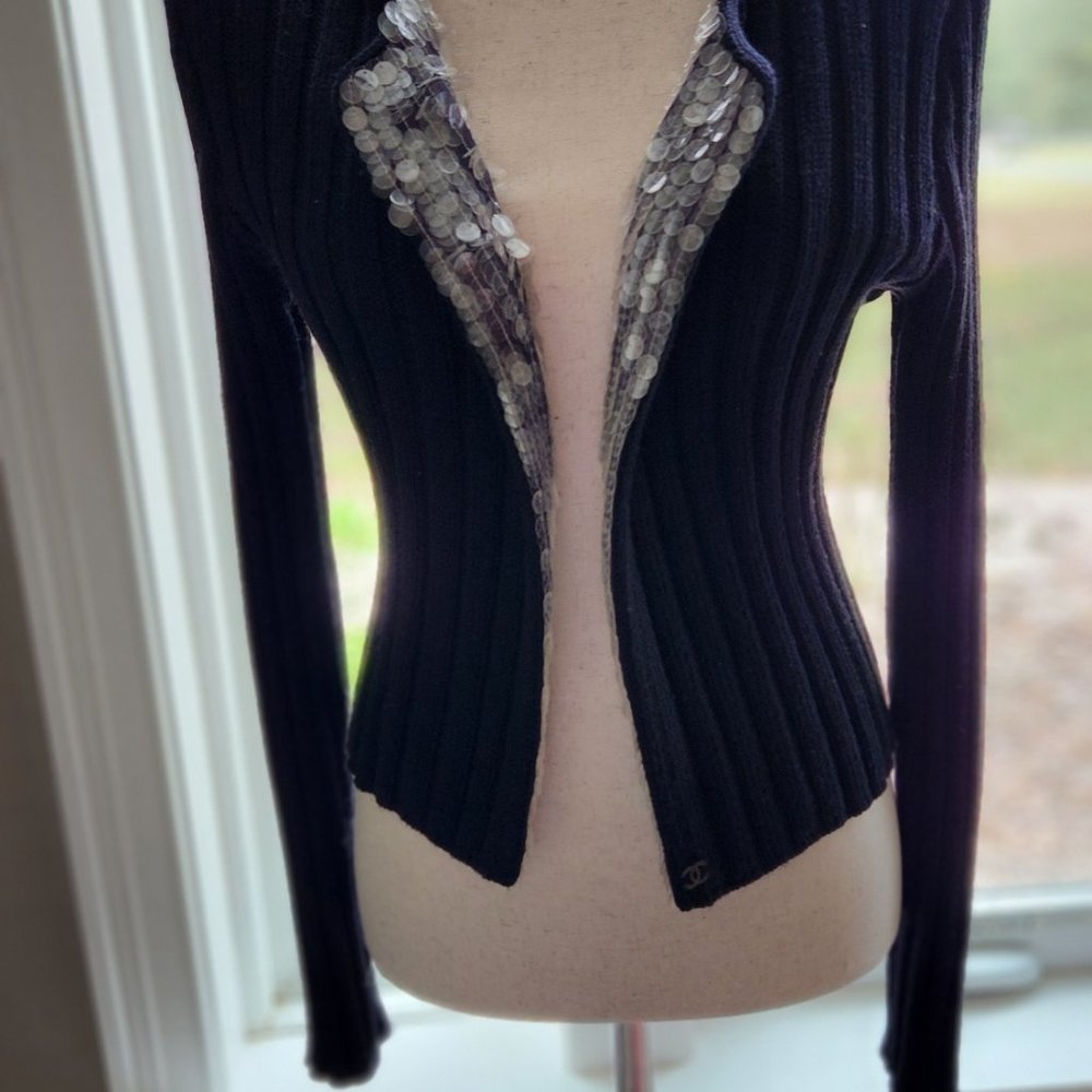 Chanel Black Evening Cardigan Sweater w/paillettes; Wool/Silk Sml (US 4-6; 40)